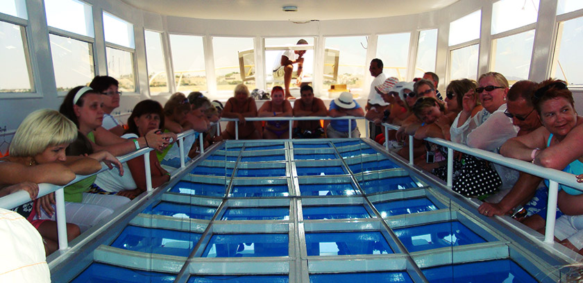 4-Glass-boat-hurghada